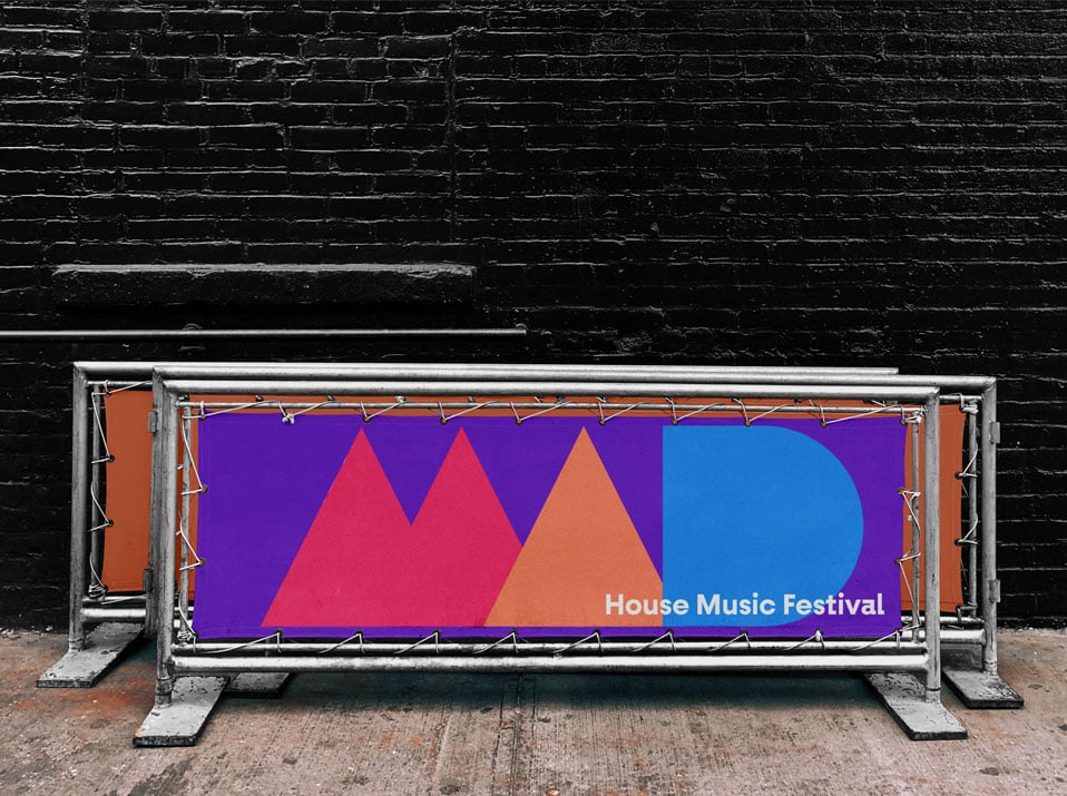 impression bache publicitaire pour un festival de musique house.